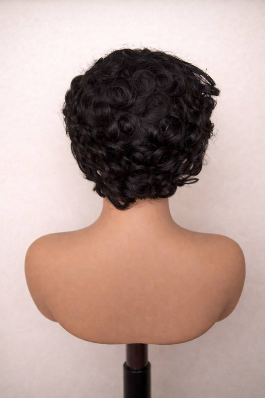 ELPHY - PIXIE CUT - 13X4 lace frontale